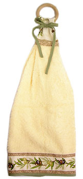 Hand - face towel with wooden ring (olives 2005. beige)